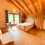 Vakantieboerderij Village Paradis Roisan