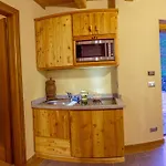 Village Paradis Vakantieboerderij *