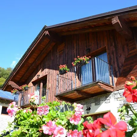 Bauernhof Village Paradis